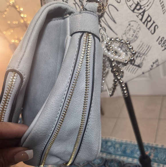 Zippered Light Blue Crossbody Bag - Picture 6 of 11